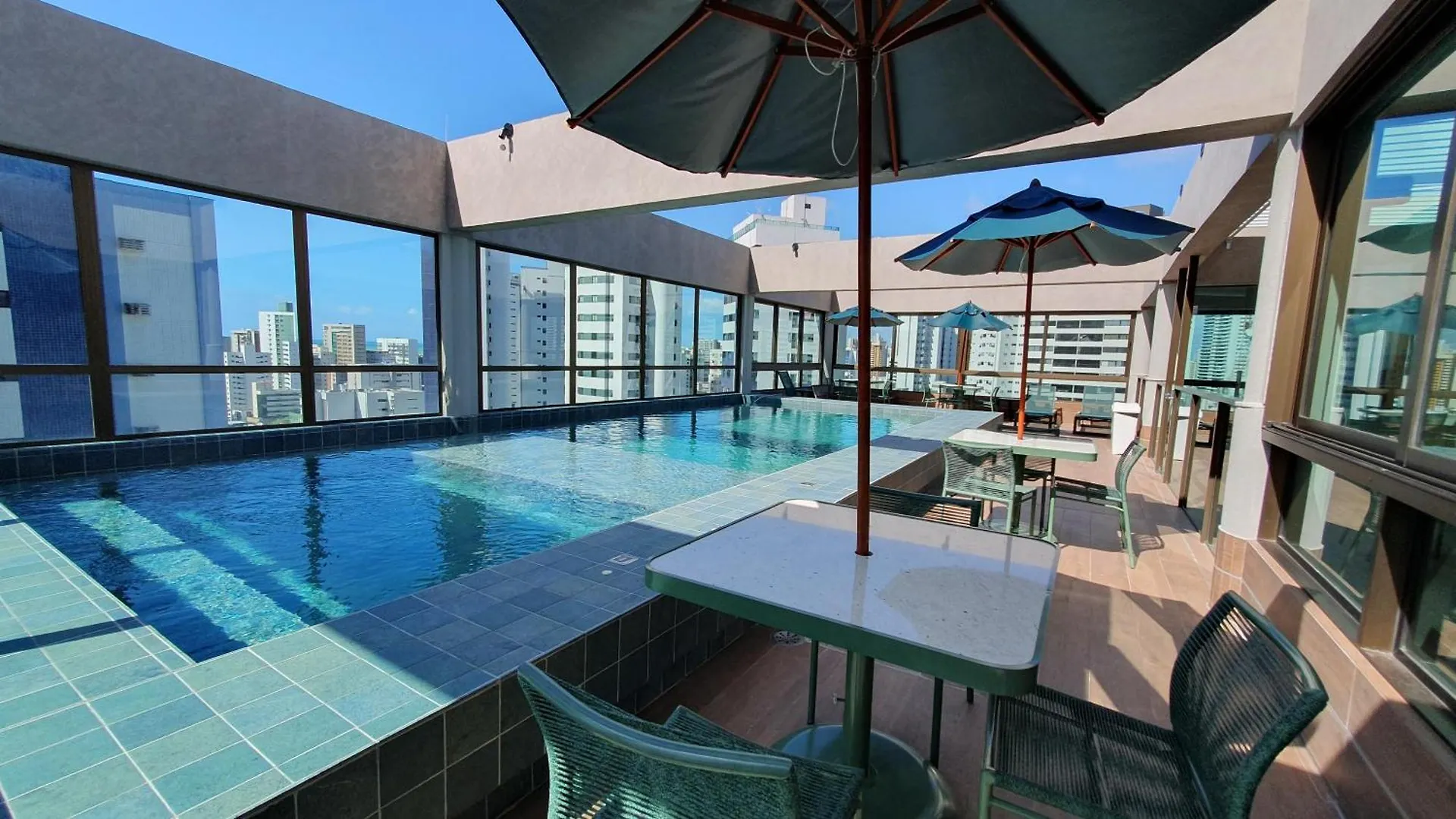 Flat Boa Viagem - Rooftop 470 Recife Apartment